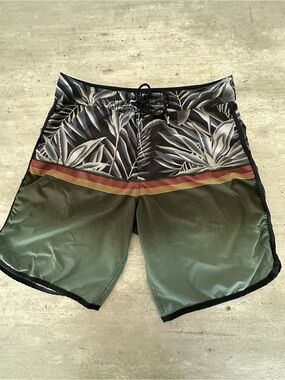 Quiksilver Green Boardshorts with Black Palm Waistband and Orange Stripe